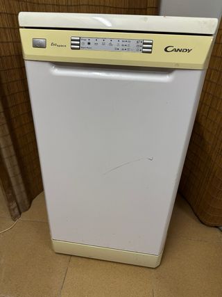 Lavavajillas Candy 6 cubiertos