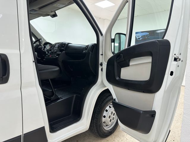 Peugeot Boxer 2017 L2H2