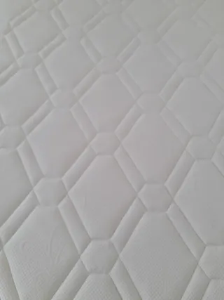 Cabecero, colchón y somier 105  Cama completa Piko