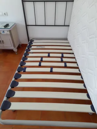 Cabecero, colchón y somier 105  Cama completa Piko