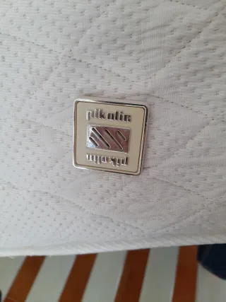 Cabecero, colchón y somier 105  Cama completa Piko