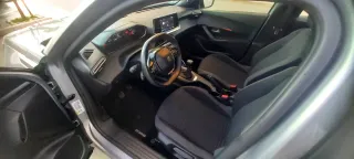 Peugeot 2008 50.000km año 2023