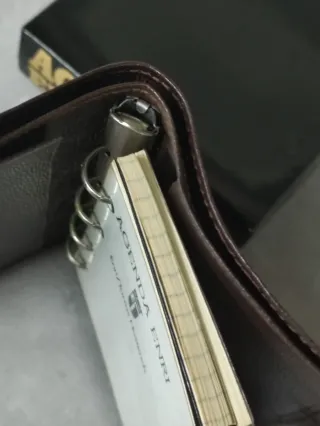 Agenda de piel marrón ENRI. Vintage