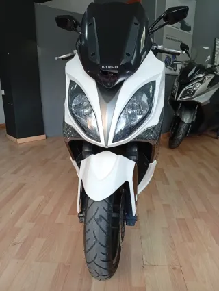 Kymco Xciting 400i