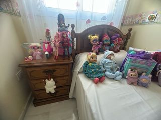 LOTE COMPLETO Armario + Cómoda + Mesita + Cabecero