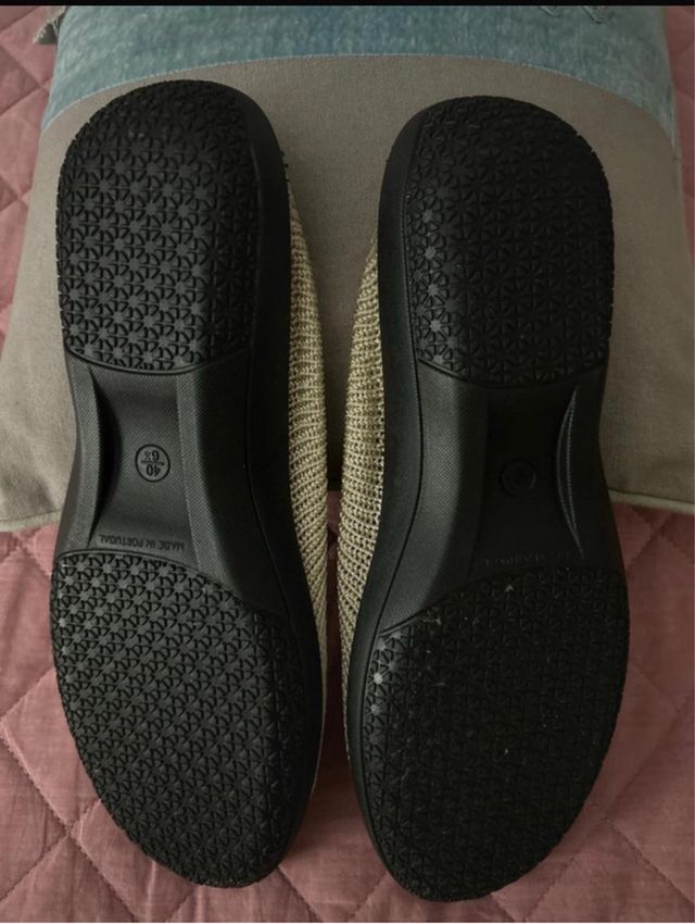 Zapatillas doctor Cutillas Beige/Oro