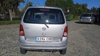 Opel Agila 2004