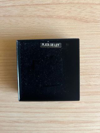 Conjunto de joyería: pendientes, colgante y anillo