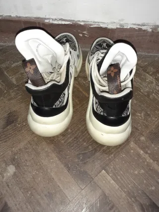 Louis Vuitton Zapatillas Deportivas usadas n 37