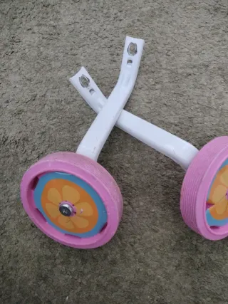 Ruedines Bicicleta Niña Rosas