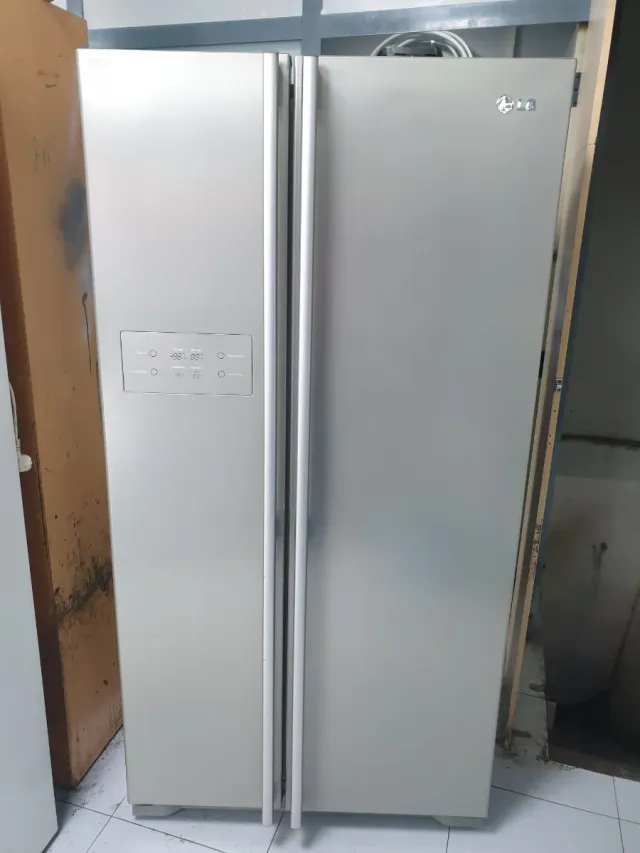 Nevera Americana LG 1.75m x 90cm