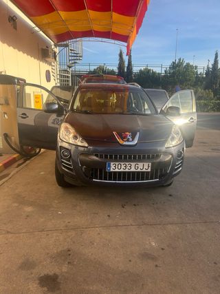 Peugeot 4007 2008