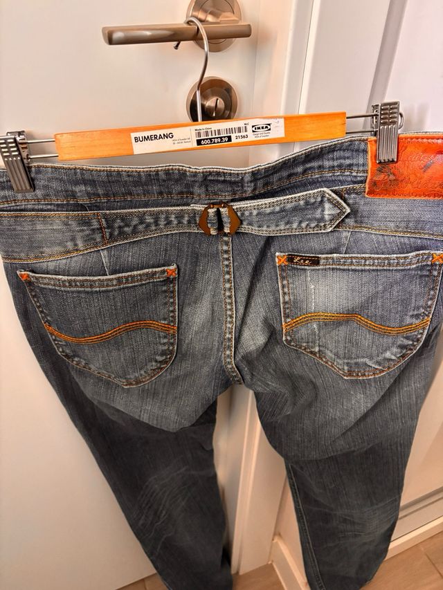 Pantalón vaquero Lee azul desgastado