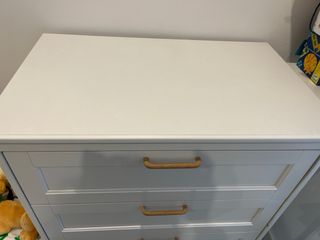 Cómoda Songesand 4 cajones