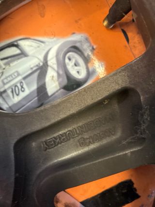 Llanta Renault 16 4 tornillos