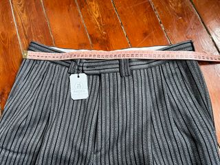 Pantalón de chaqué gris