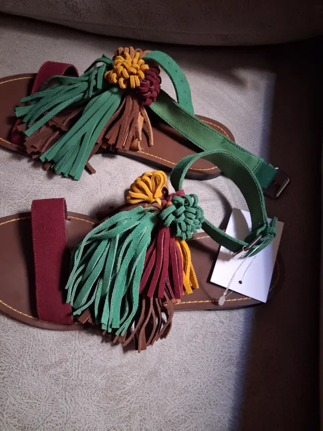 Sandalias Sfera flecos multicolor