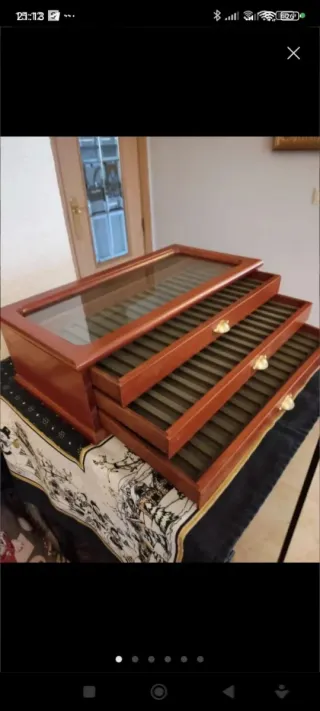 Espositore in legno per penne/stilografiche