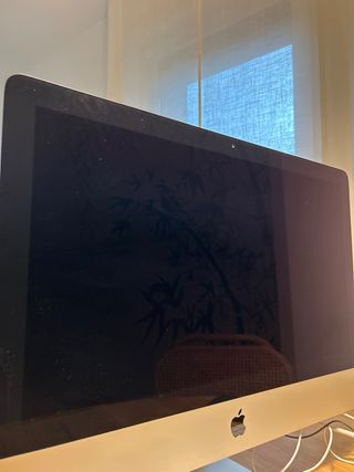 iMac 2012 con Teclado y Ratón Apple