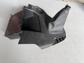 Consola Central y Funda Palanca Berlingo