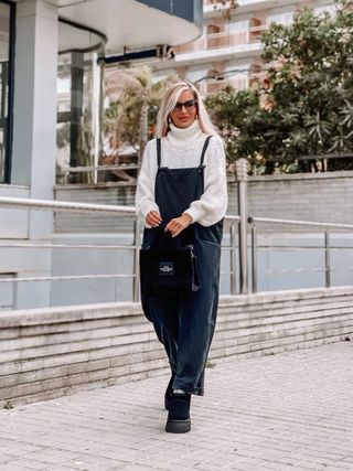 Peto de pana gris oscuro