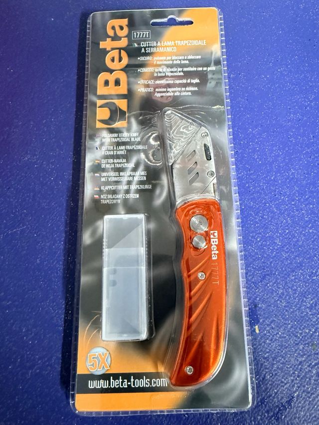 Beta 1777T Cutter Navaja Plegable Hoja Trapezoidal