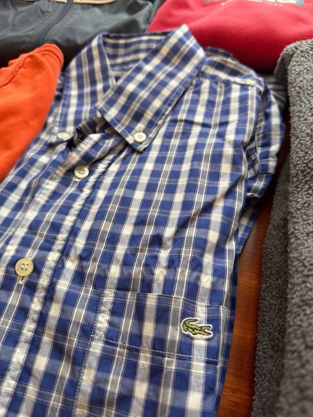 Lote de ropa vintage. Unidad a 6,66€.