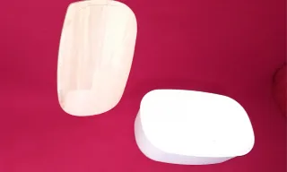 Portapane in plastica e legno