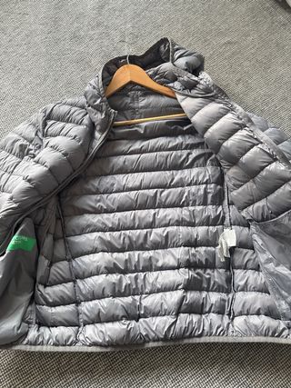 Plumífero adolescente gris capucha talla 175 92a