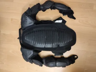 Protecciones y Casco