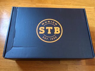 Zapatillas Munich rojo 43 sin estrenar