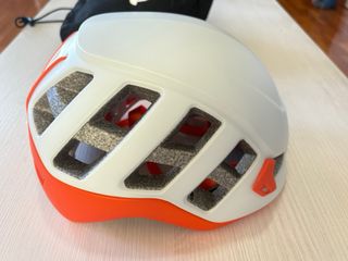 Casco Petzl Meteor Montaña con bolsa original