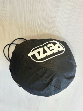 Casco Petzl Meteor Montaña con bolsa original