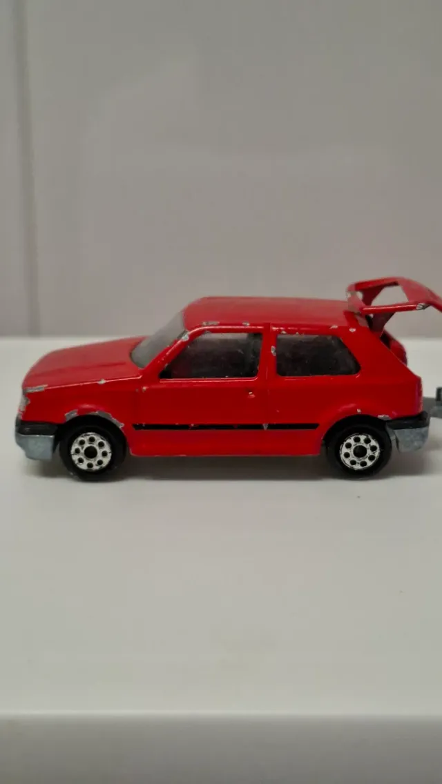 Coche Majorette Volkswagen Golf