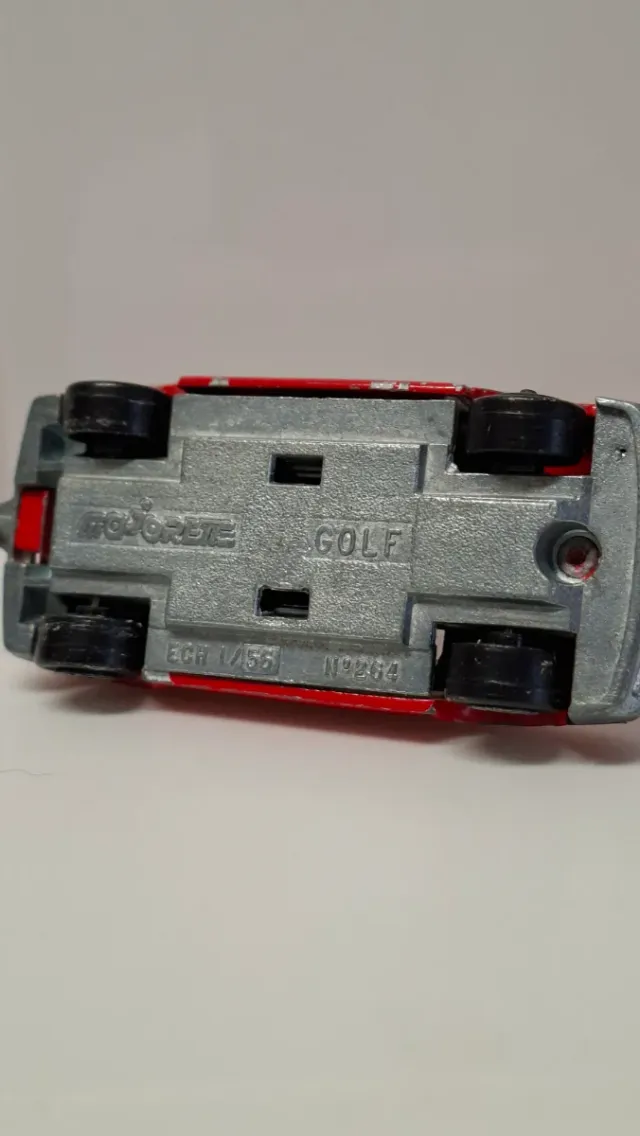 Coche Majorette Volkswagen Golf