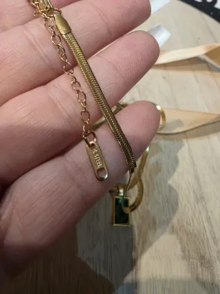 Conjunto joyería Esme oro y verde