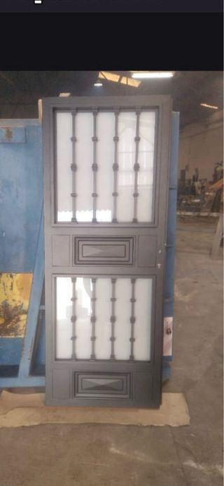 Puertas de Hierro para Casa y Correderas