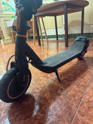 Cecotec Bongo M40 Patinete Eléctrico