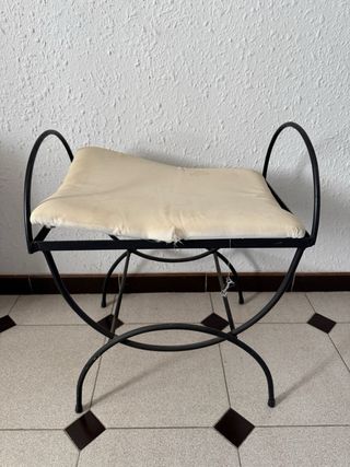 Asiento de forja negro