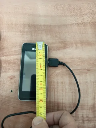 Teléfono Vintage LG Plata