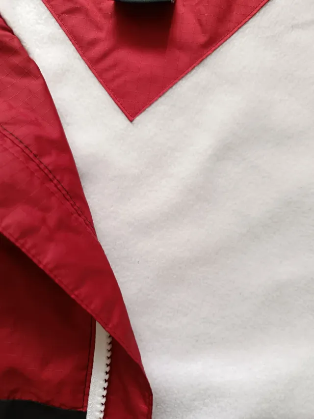 Chaqueta Jordan Talla 12/13 T.L Fleeced Lined Red