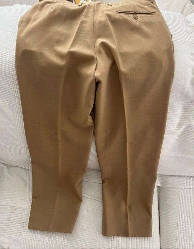 Pantalón de traje beige