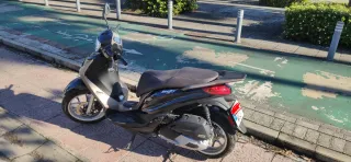 Piaggio Medley 125S menos de 3.000km