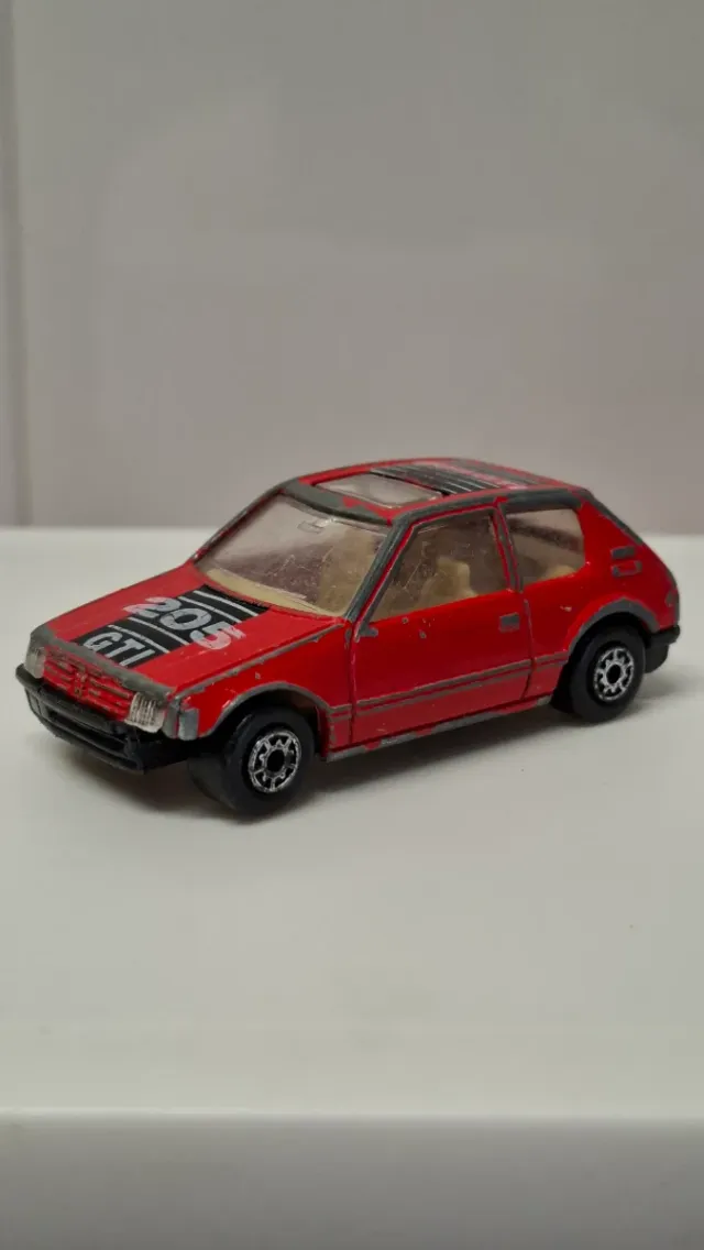 Peugeot 205 GTI