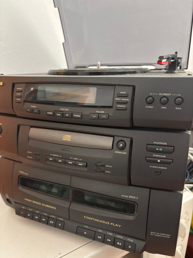 Equipo de música Samsung SCM-6700