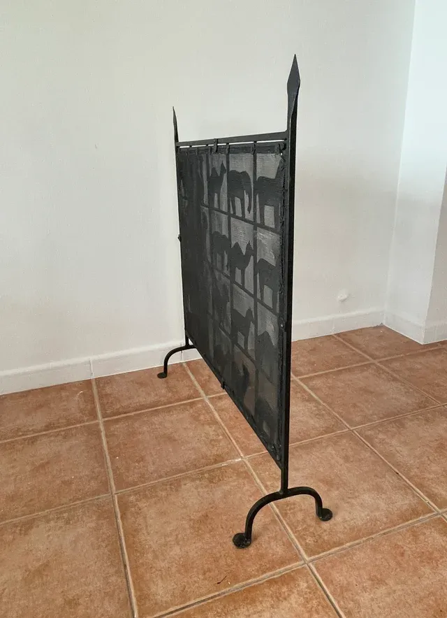 Pantalla Chimenea Hierro Forjado Animales