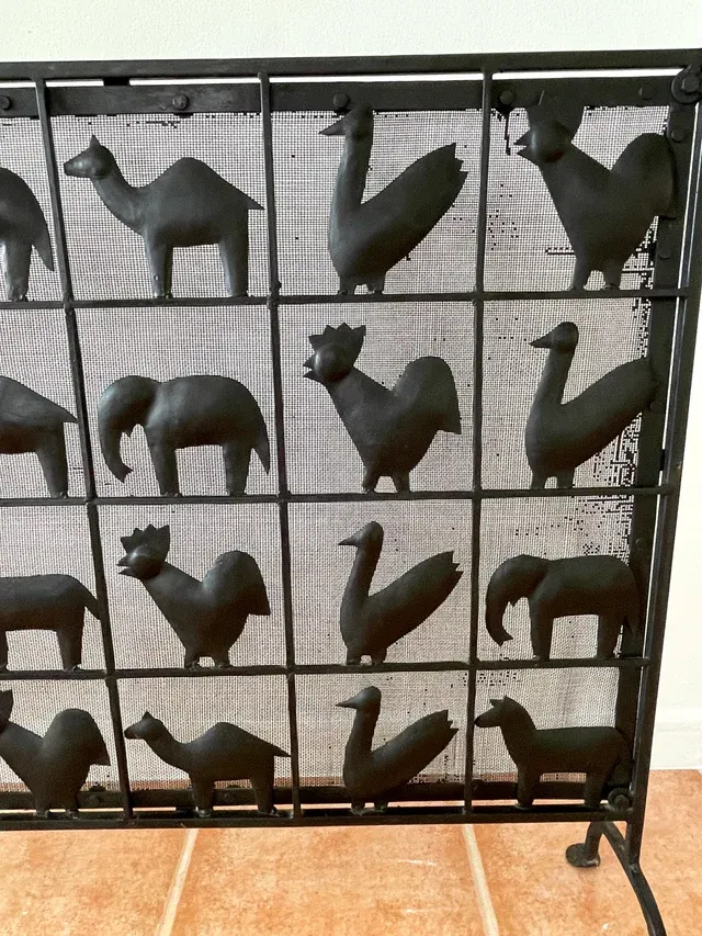 Pantalla Chimenea Hierro Forjado Animales