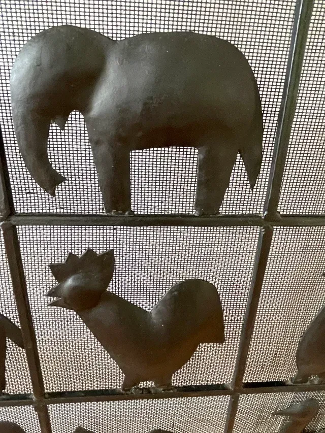 Pantalla Chimenea Hierro Forjado Animales