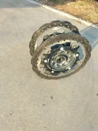 Cubo Roda Frente Yamaha XTZ 700 Ténéré 2023