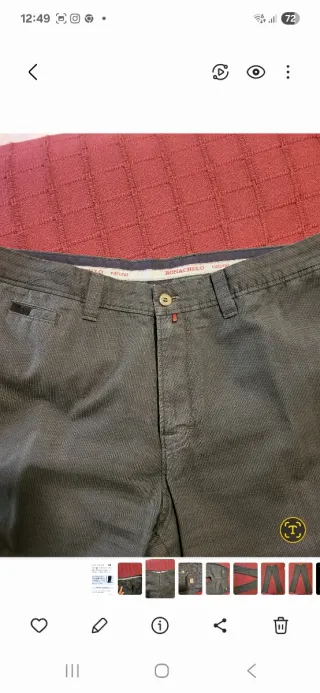 Pantalón chino gris con patrón a rayas